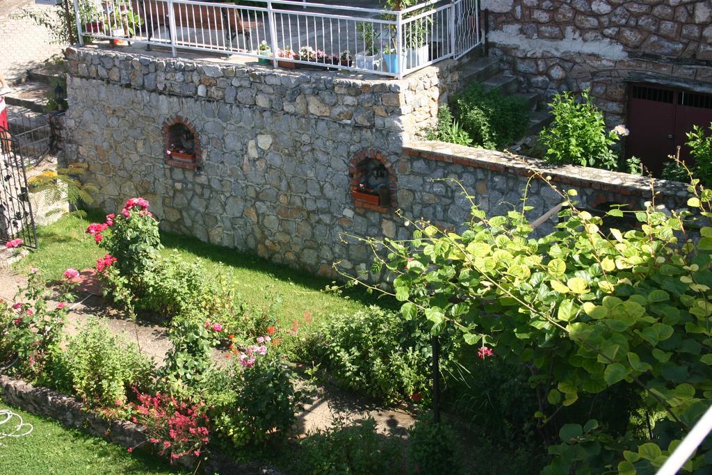 Villa Filip トルペチャ エクステリア 写真